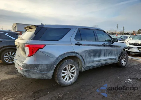 2022 Ford Explorer Police Interceptor z USA, uszkodzony, nr VIN 1FM5K8AB2NGC24654